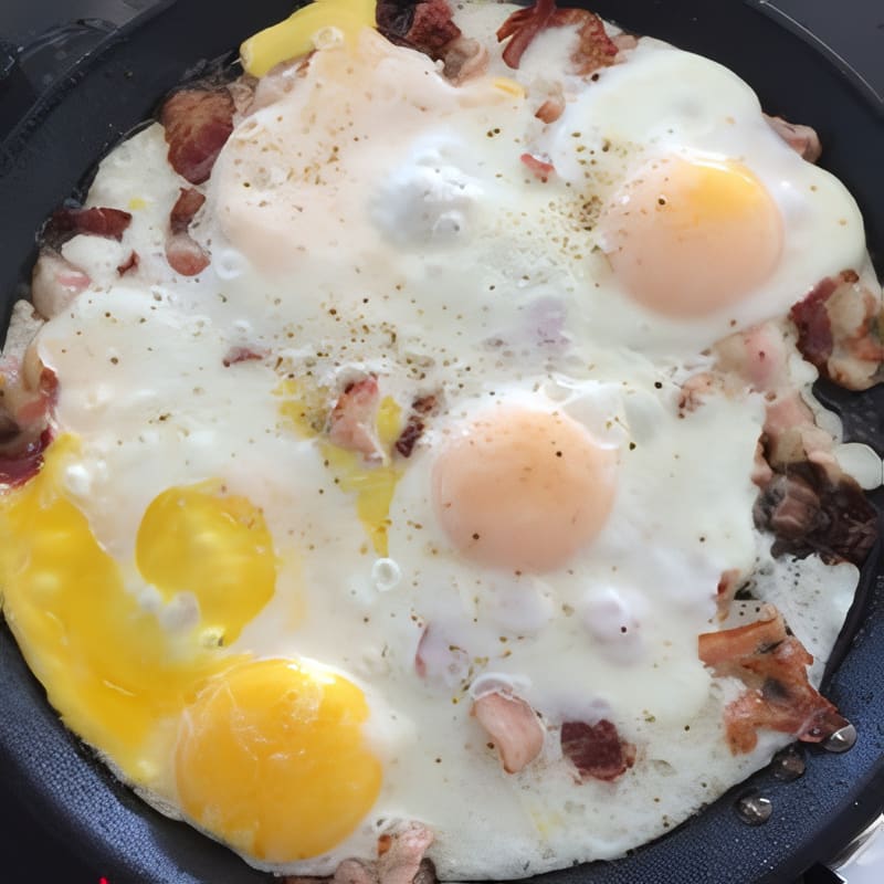 Fried Eggs with Bacon